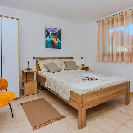 With Parking Space Privlaka, Zadar - 24611 شقة *