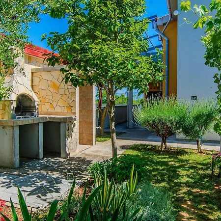 With Parking Space Privlaka, Zadar - 24611 شقة *