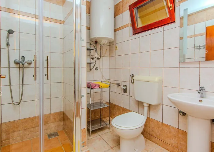 Апартаменты With Parking Space Privlaka, Zadar - 24611 *