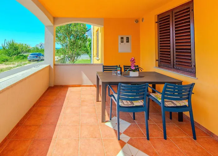 With Parking Space Privlaka, Zadar - 24611 Апартаменты