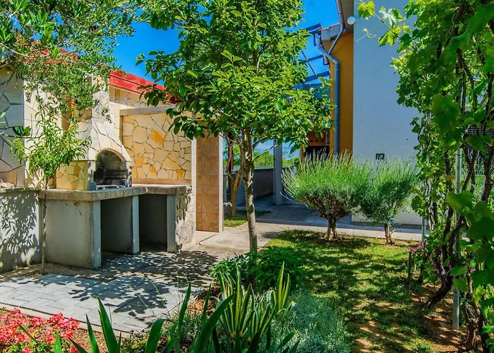 With Parking Space Privlaka, Zadar - 24611 Апартаменты *